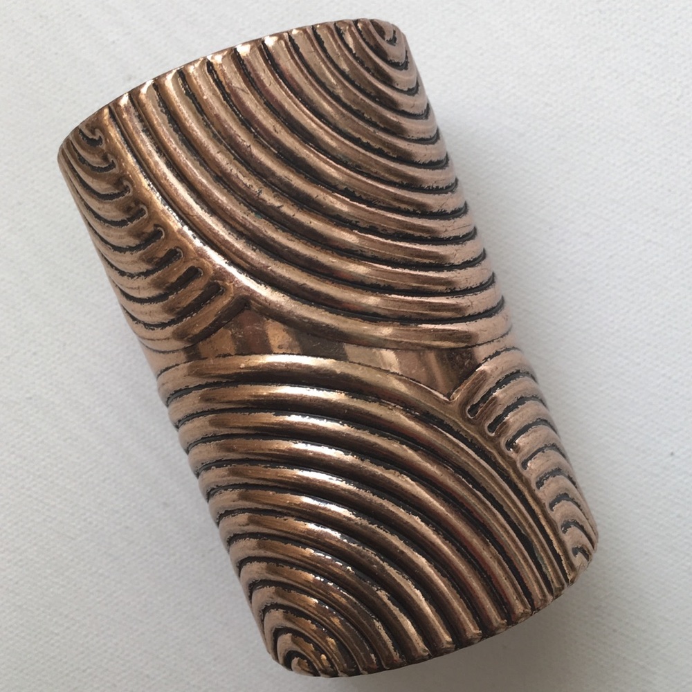 Light Copper-Colored Swirled Metal Cuff (NEW)